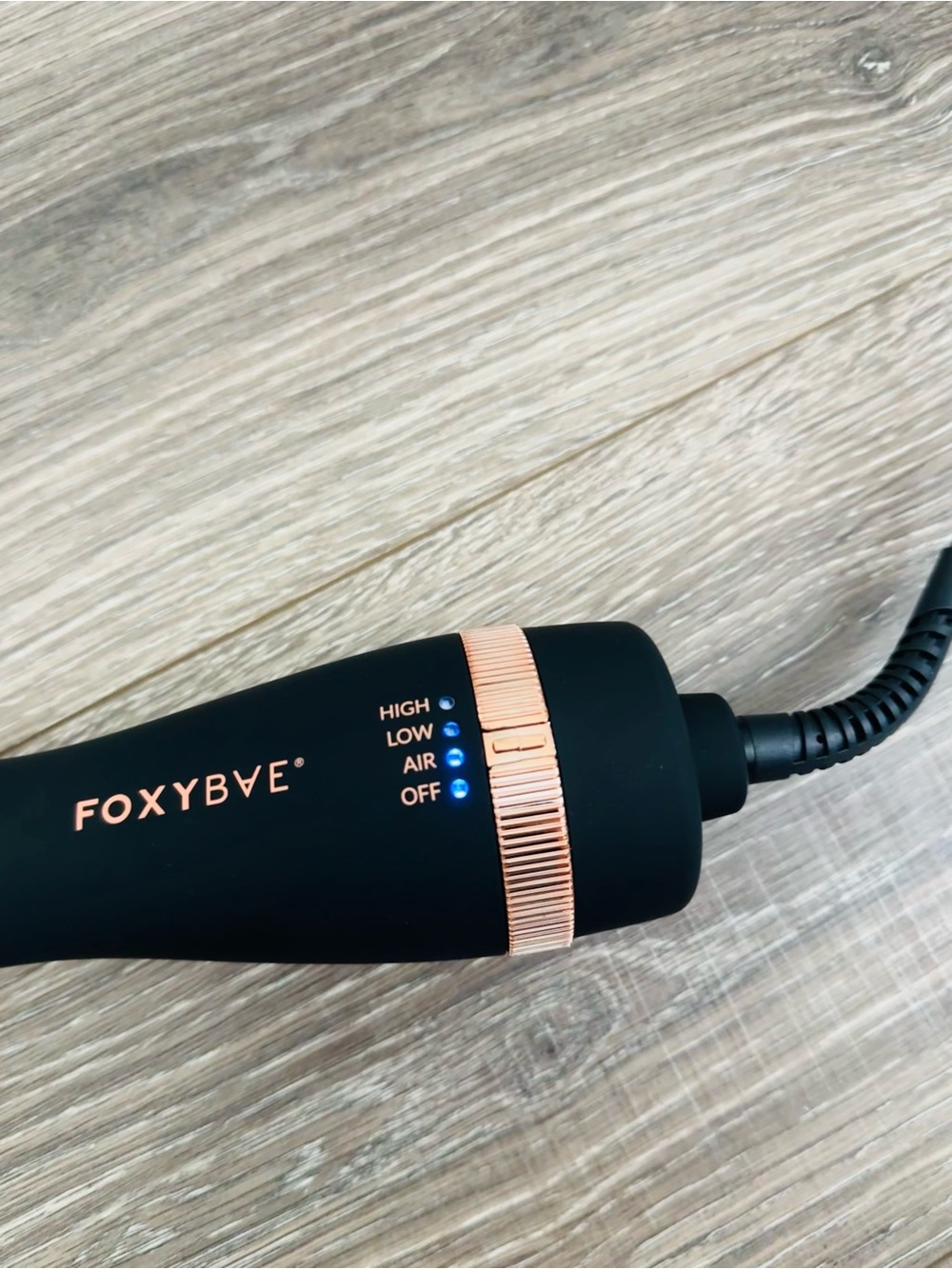 Foxybae Radiant Rose Gold Blowout Brush NEW - Picture 4 of 4
